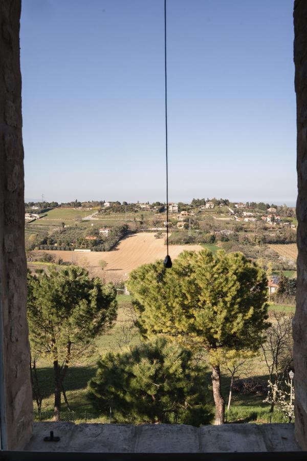 Bed and Breakfast La Trave Montecosaro  Esterno foto